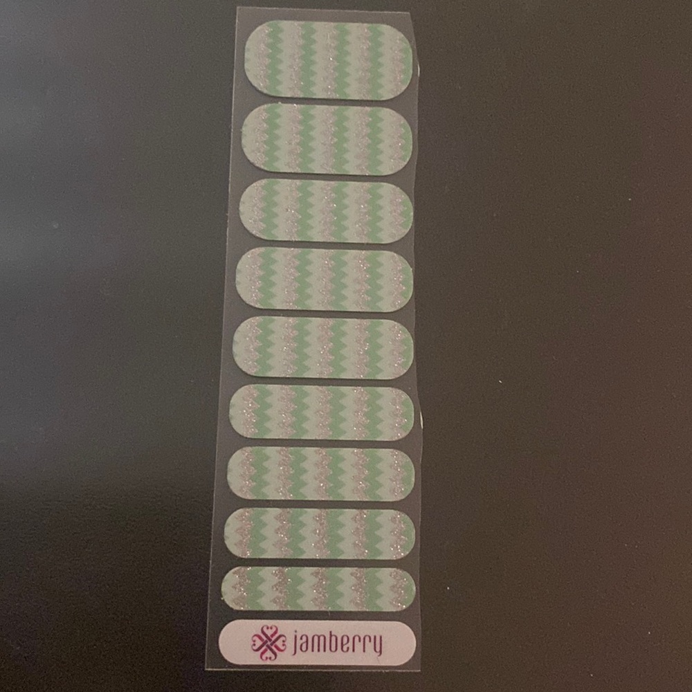 ✨5 for $20✨ Jamberry Half Sheet Ferris Wheel